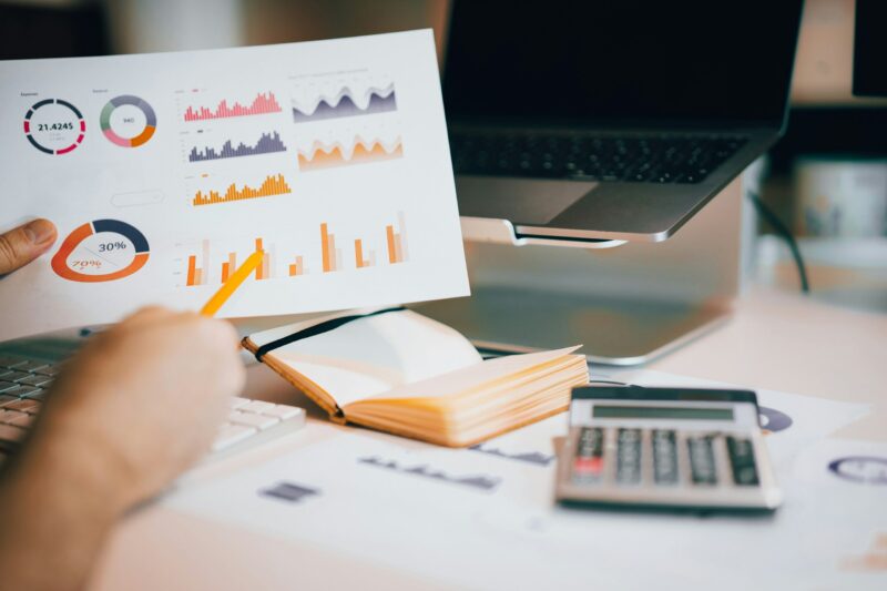 Tax Efficiency for Online Earners: Minimize Costs, Stay Compliant