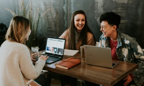 Enhancing SaaS Customer Success: Onboarding, Support, Retention